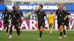 Stephen Eustáquio’s Ontario hometown celebrates Canada’s historic World Cup win