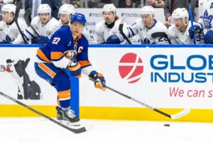 Canadiens Should Consider Targeting Islanders Pending UFA