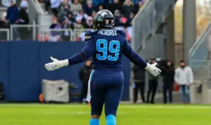 Argos sign defensive linemen Shawn Lemon and DeWayne Hendrix
