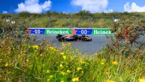 F1 LIVE: Dutch Grand Prix 2026 UK time, start time, sprint qualifying, radio & updates