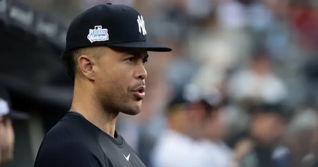 Stanton strains left calf while running, might not return in 2026 - MLB.com