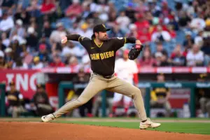 Blue Jays claim RHP Matt Waldron off waivers from Padres