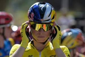 Tour de France Femmes: Vollering wins second title but tactics row rumbles on