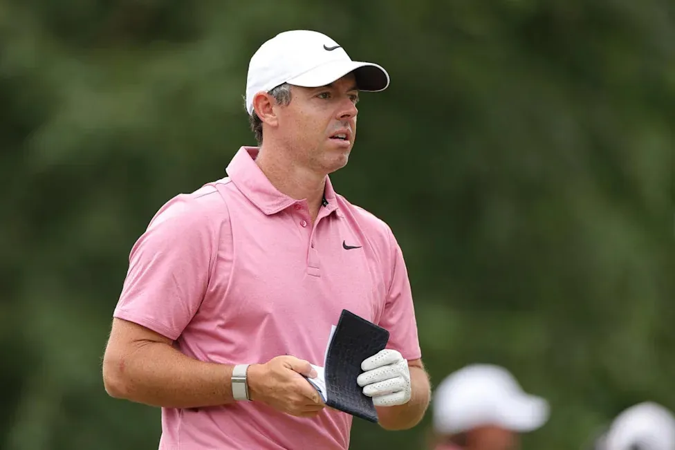 Rory McIlroy has sent a warning to LIV Golf players (Getty)